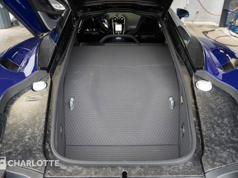 Used 2022 McLaren GT RWD image 35