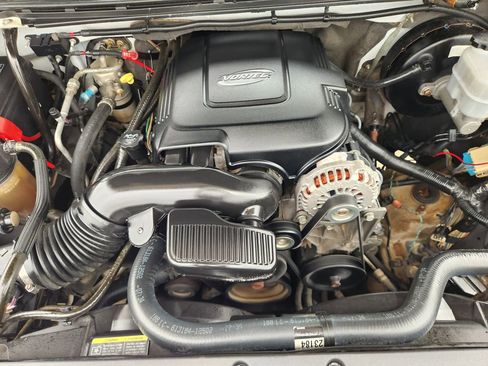 Used 2007 Chevrolet Silverado 1500 LT w/ Max Trailering Pack image 29