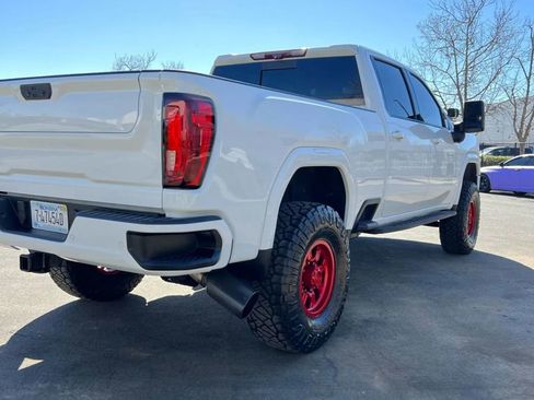Used 2021 GMC Sierra 3500 AT4 w/ AT4 Premium Plus Package image 4