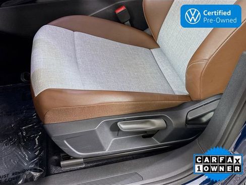 Certified 2023 Volkswagen ID.4 Pro AWD/4WD image 18