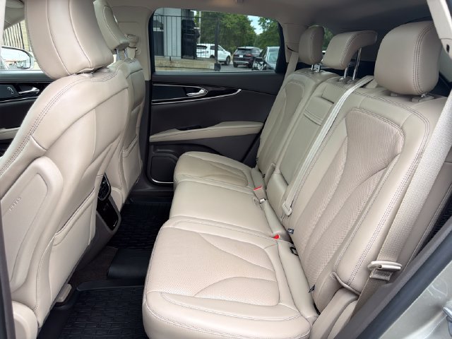 Certified 2023 Lincoln Nautilus Reserve AWD/4WD image 28
