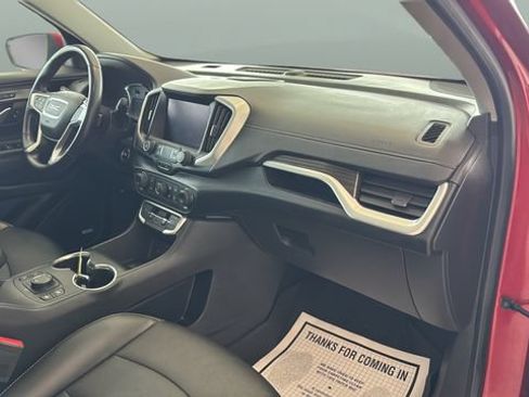 Used 2022 GMC Terrain SLT w/ Infotainment Package II AWD/4WD image 19