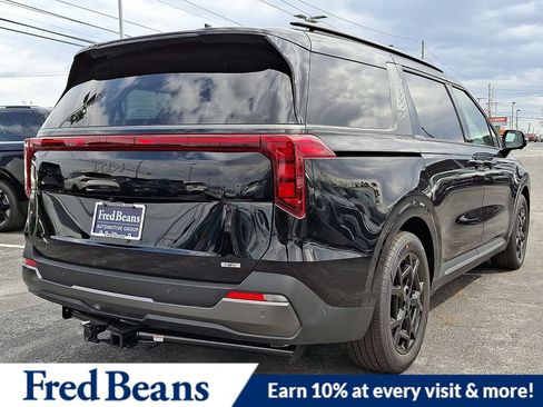 New 2026 Kia Carnival SX w/ SX Dark Edition Package FWD image 5