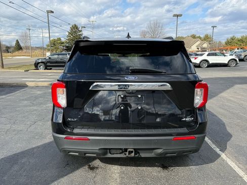 Used 2022 Ford Explorer XLT w/ Class IV Trailer Tow Package image 8