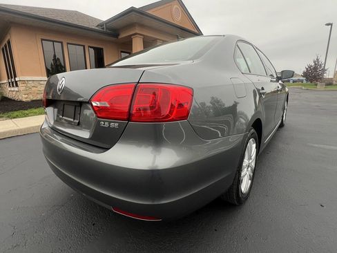 Used 2012 Volkswagen Jetta SE image 5