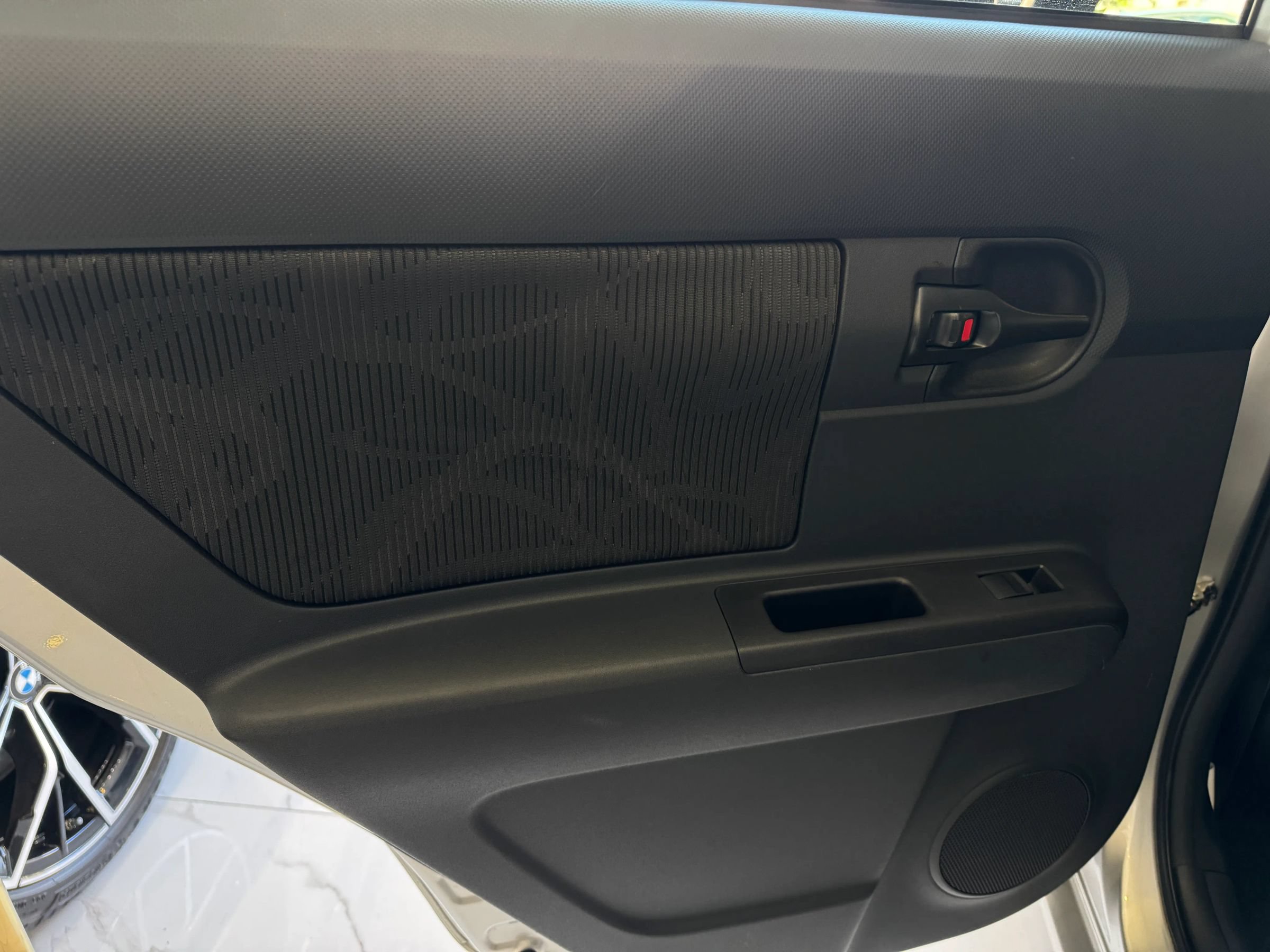 Used 2014 Scion xB FWD image 23
