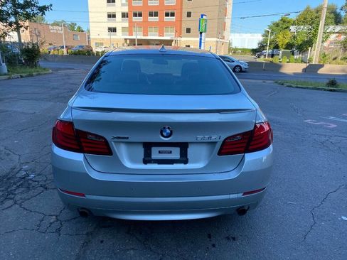 Used 2013 BMW 528i xDrive Sedan image 4