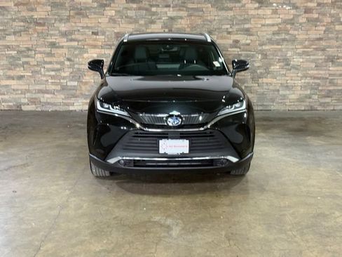 Used 2022 Toyota Venza XLE AWD/4WD image 35