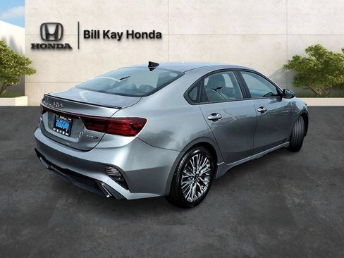 Used 2022 Kia Forte GT-Line w/ GT-Line Premium Package FWD image 3
