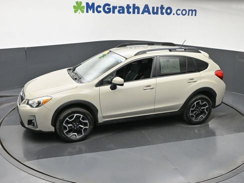 Used 2017 Subaru Crosstrek 2.0i Premium AWD/4WD image 22