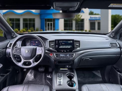 Used 2023 Honda Passport TrailSport image 31