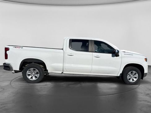 Used 2024 Chevrolet Silverado 1500 LT w/ Work Truck Package AWD/4WD image 11