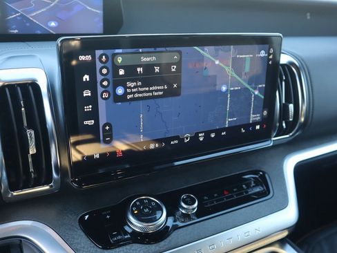 New 2026 Ford Expedition Tremor image 7