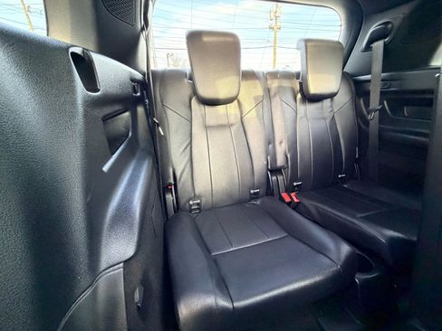 Used 2020 Mercedes-Benz GLB 250 4MATIC image 28