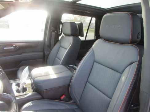 New 2026 GMC Yukon AT4 image 12