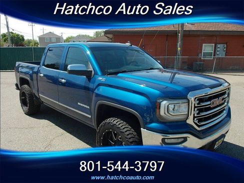 Used 2017 GMC Sierra 1500 SLT w/ SLT Premium Package AWD/4WD image 8