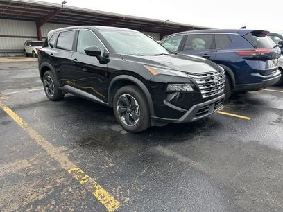 Used 2025 Nissan Rogue SV