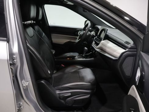 Used 2023 Jeep Compass Limited AWD/4WD image 22
