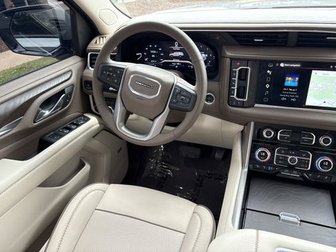 Used 2024 GMC Yukon Denali w/ Max Trailering Package AWD/4WD image 28