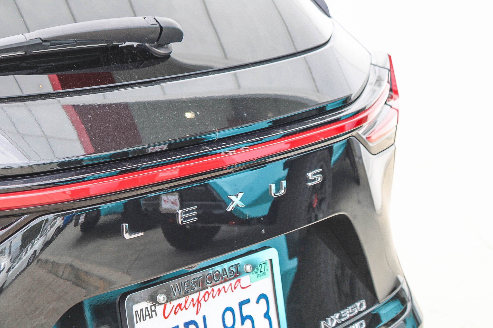 Used 2025 Lexus NX 350 AWD w/ Cold Area Package image 12