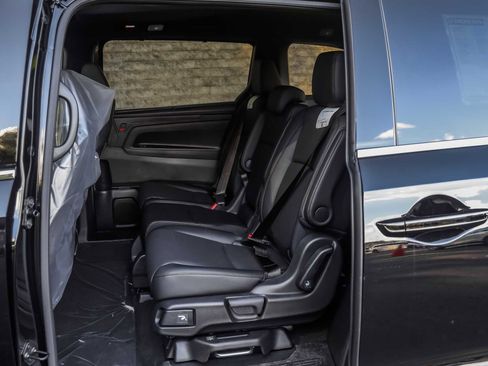 New 2026 Honda Odyssey Sport-L image 10