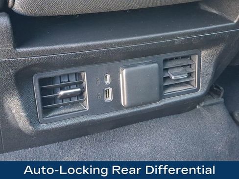 Used 2023 Chevrolet Silverado 1500 LT w/ Z71 Off-Road Package image 22