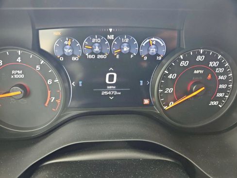 Used 2022 Chevrolet Camaro SS RWD image 9