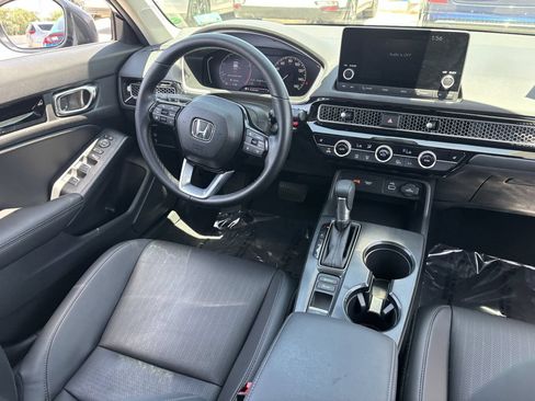 Used 2024 Honda Civic EX-L image 12