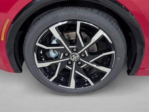 New 2026 Toyota Prius Plug-In Hybrid FWD image 9
