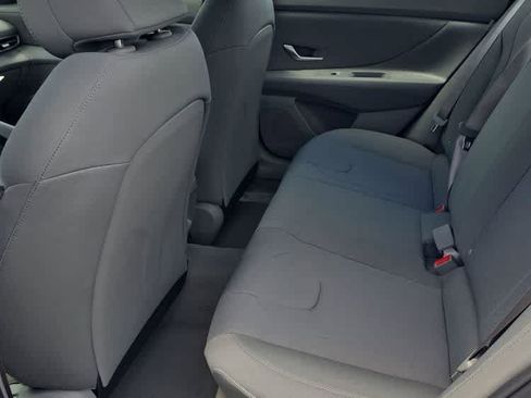 New 2026 Hyundai Elantra SE FWD image 20