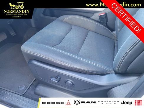 Used 2025 RAM 1500 Big Horn AWD/4WD image 17