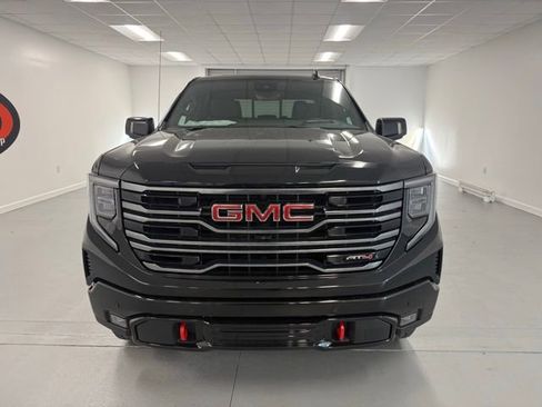 New 2026 GMC Sierra 1500 AT4 w/ AT4 Premium Package image 2
