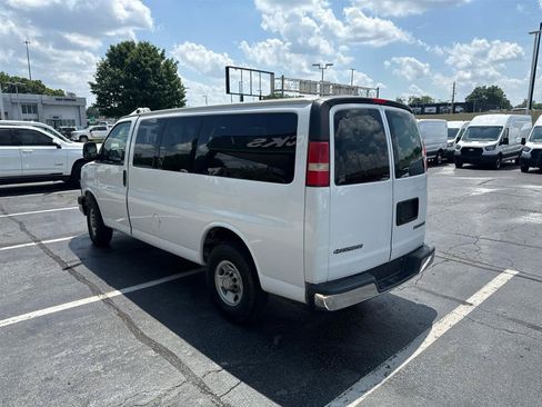 Used 2015 Chevrolet Express 3500 LT w/ LT Preferred Equipment Group RWD image 6