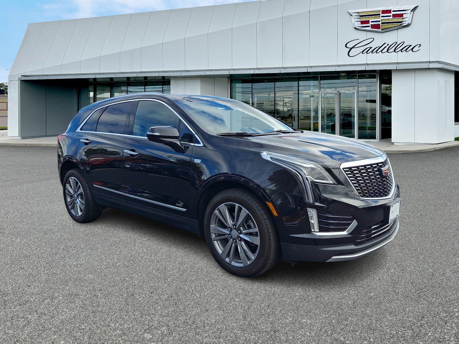 Certified 2024 Cadillac XT5 Premium Luxury AWD/4WD image 7