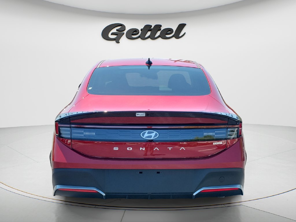 New 2026 Hyundai Sonata Blue FWD image 5