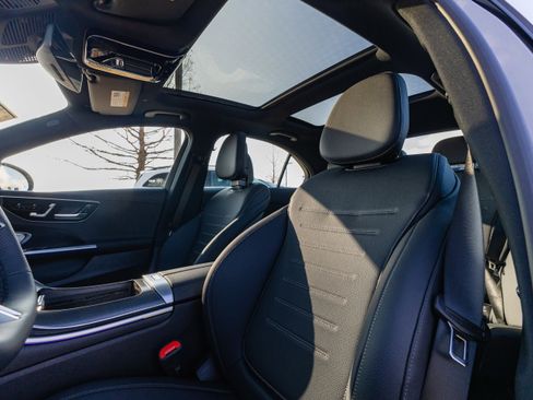 New 2026 Mercedes-Benz C 300 4MATIC Sedan image 15