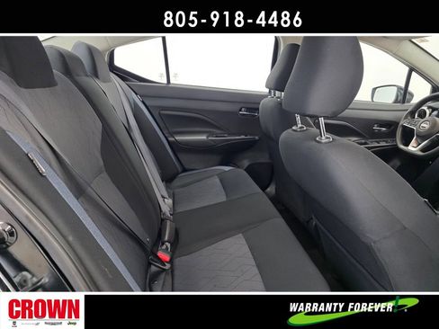 Used 2023 Nissan Versa SV image 18