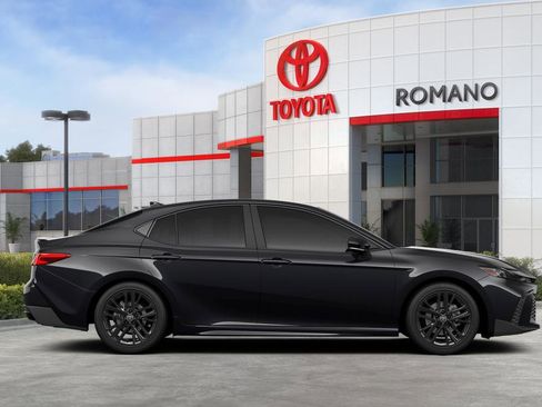 New 2026 Toyota Camry SE FWD image 12