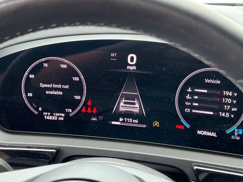 Certified 2024 Porsche Cayenne Coupe AWD/4WD image 27