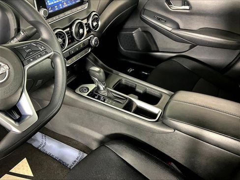 Certified 2024 Nissan Sentra SV FWD image 18