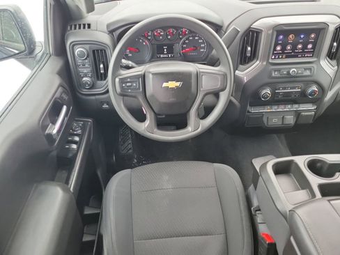 Used 2020 Chevrolet Silverado 1500 Custom w/ Custom Value Package image 14