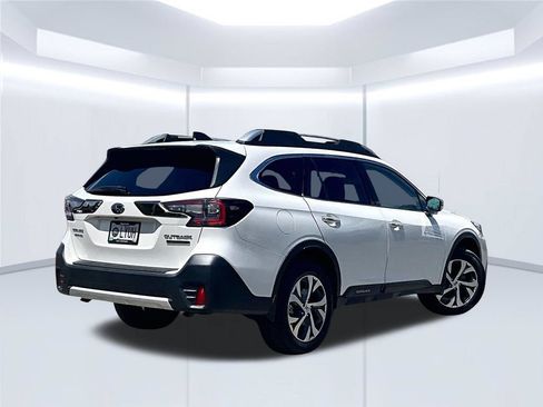 Used 2020 Subaru Outback Touring XT AWD/4WD image 14