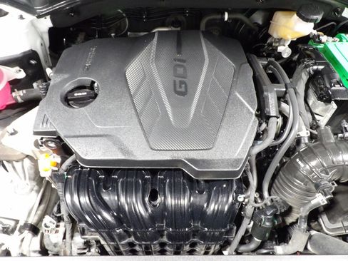 Used 2023 Kia Sorento LX FWD image 28