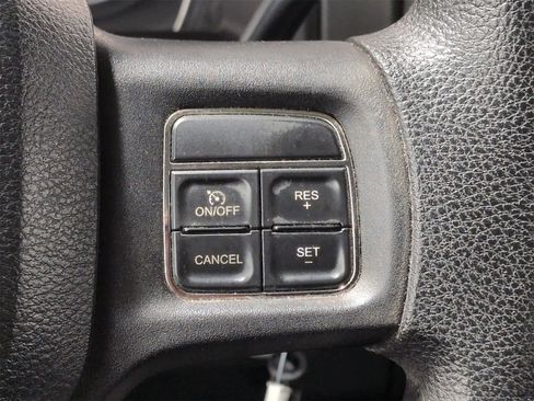 Used 2013 RAM 1500 Express image 25