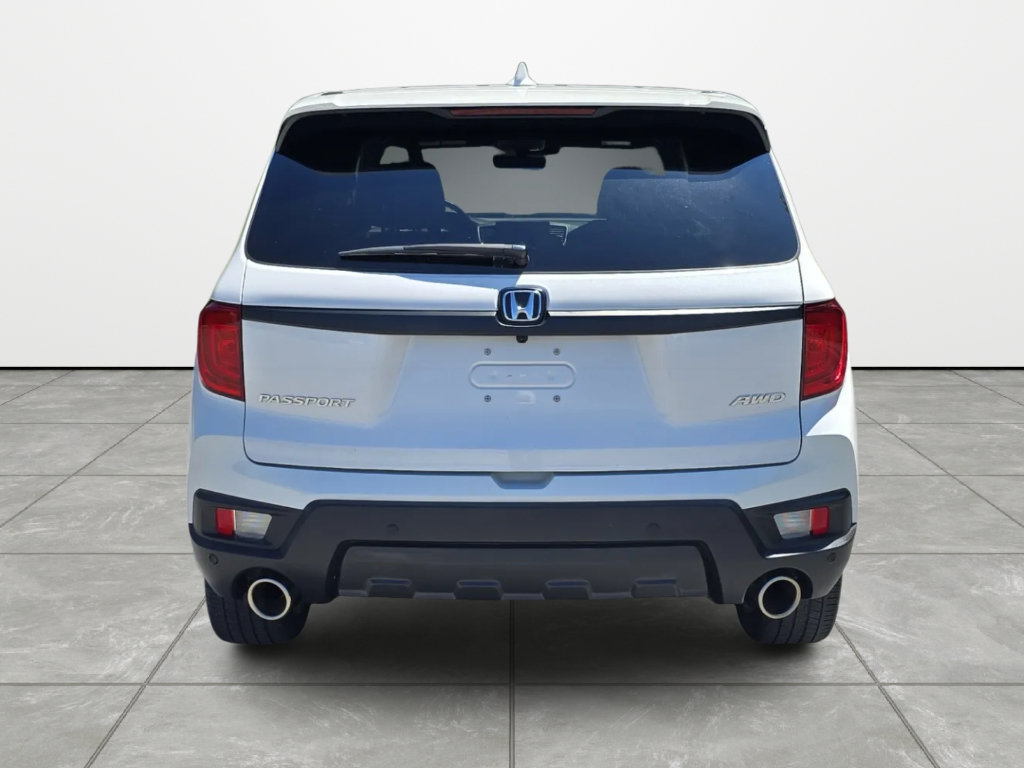 Used 2023 Honda Passport EX-L image 5