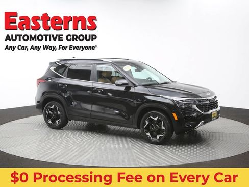 Used 2024 Kia Seltos EX AWD/4WD image 48