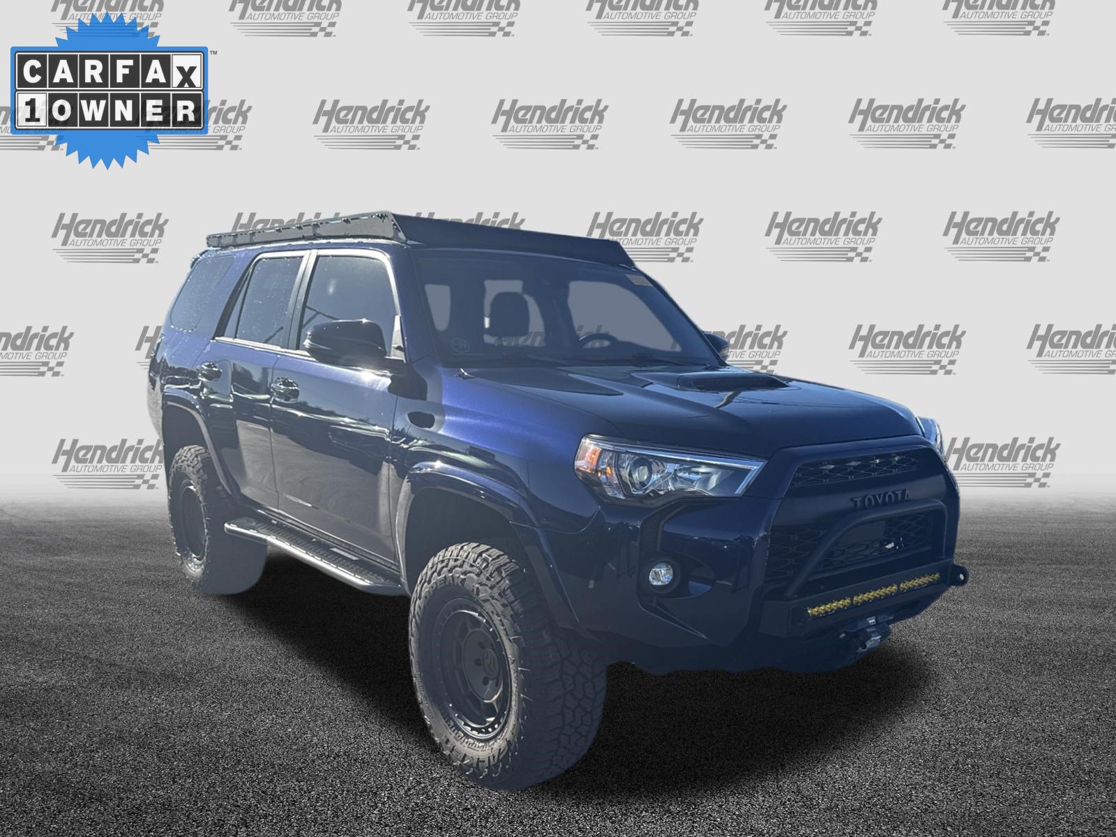 Used 2021 Toyota 4Runner Venture w/ Moonroof Package AWD/4WD image 2