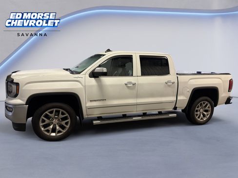 Used 2018 GMC Sierra 1500 SLT image 2
