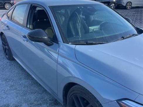 Used 2023 Honda Civic Sport image 16