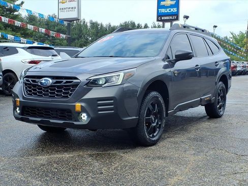 Used 2022 Subaru Outback Wilderness image 3